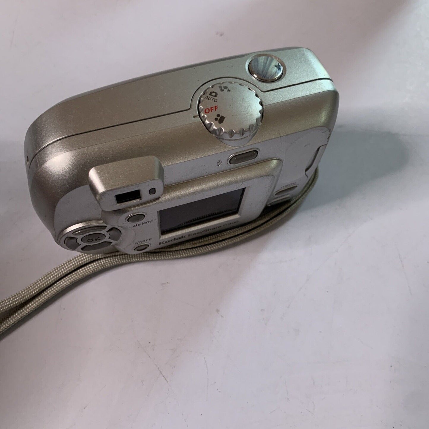 Kodak EasyShare C300 3.2 MP Digital Camera Flash Silver 1GB SD Card