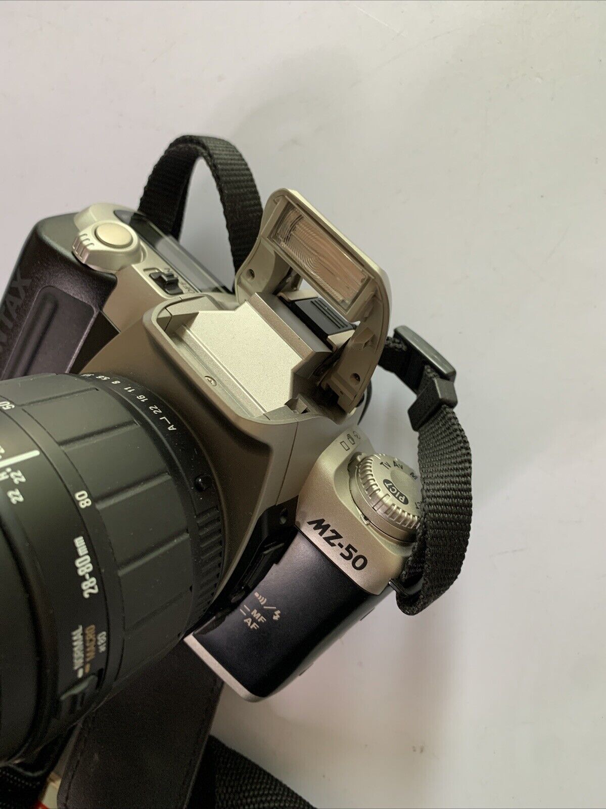 Pentax MZ-50 35mm Film Camera Sigma Zoom Lens 28-80mm Bag & Manual