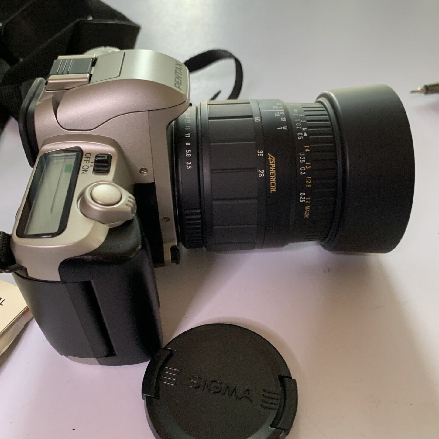 Pentax MZ-50 35mm Film Camera Sigma Zoom Lens 28-80mm Bag & Manual