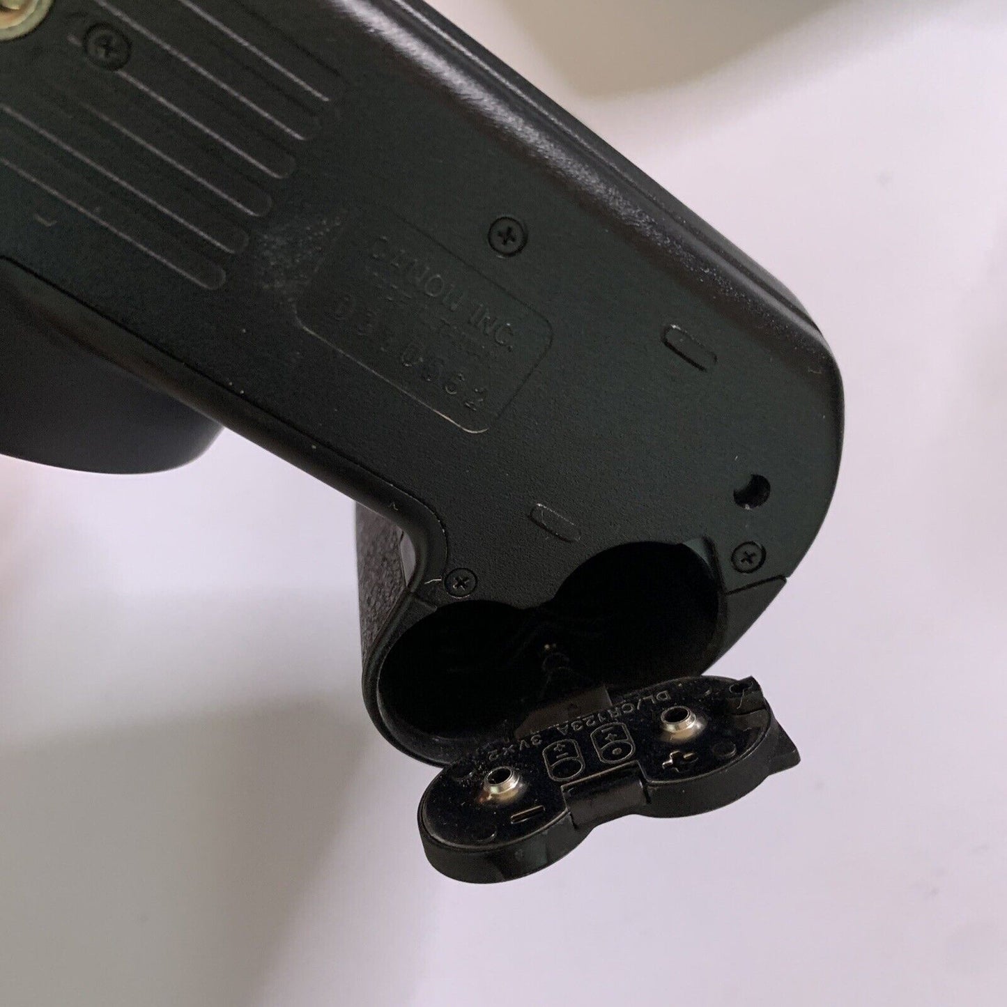 Canon EOS Kiss Camera Body Only *LCD Screen Cracked