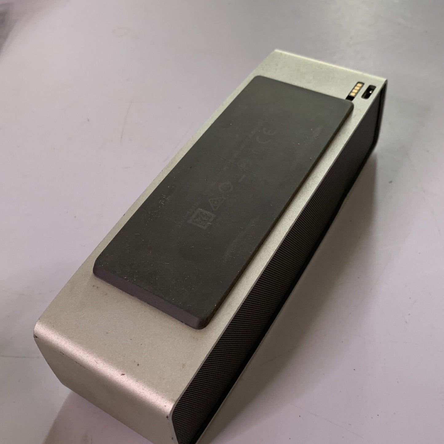 Bose Soundlink Mini Bluetooth Portable Speaker *Doesn't Turn On For Parts Repair