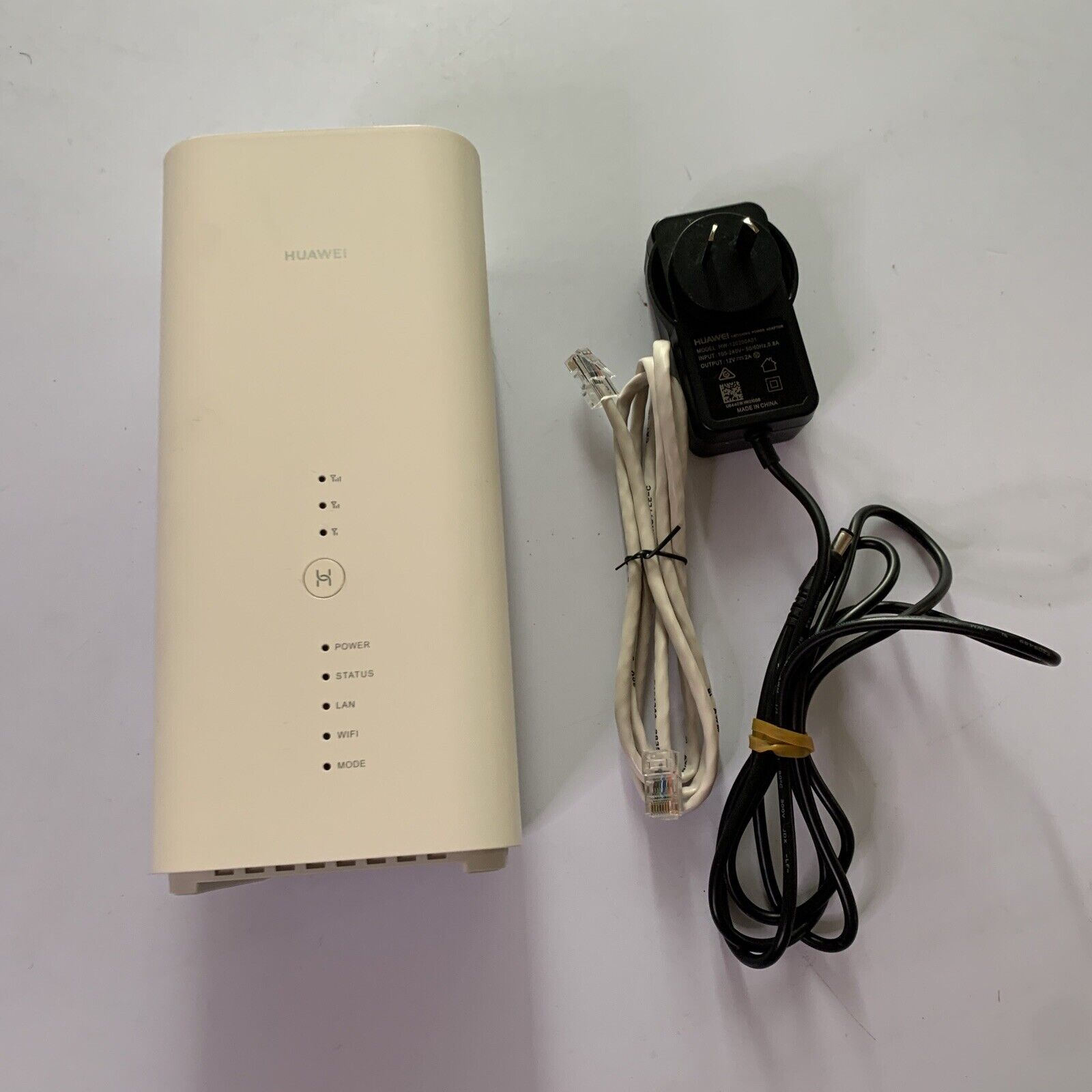 Huawei B818-263 Cube 4G LTE CAT19 WiFi Wirelress Modem Router – Retro Unit