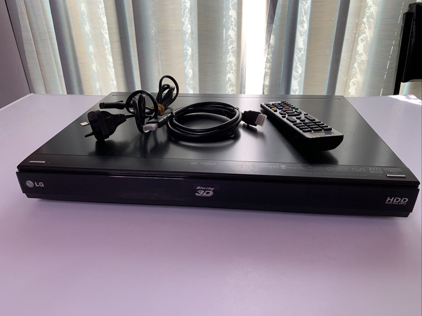 LG 3D Bluray DVD Player HDD & HD Tuner HR536D Region B & 4