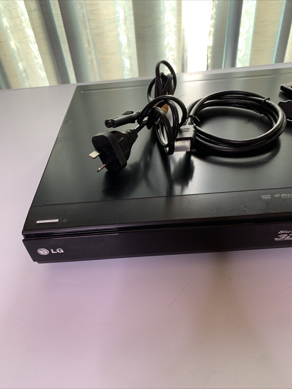 LG 3D Bluray DVD Player HDD & HD Tuner HR536D Region B & 4