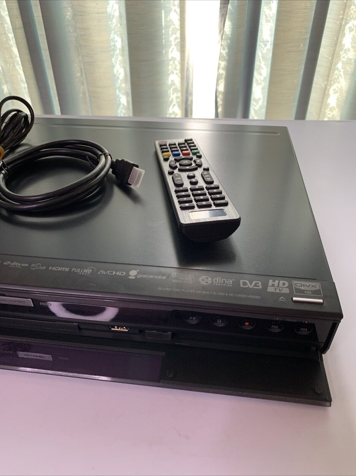LG 3D Bluray DVD Player HDD & HD Tuner HR536D Region B & 4