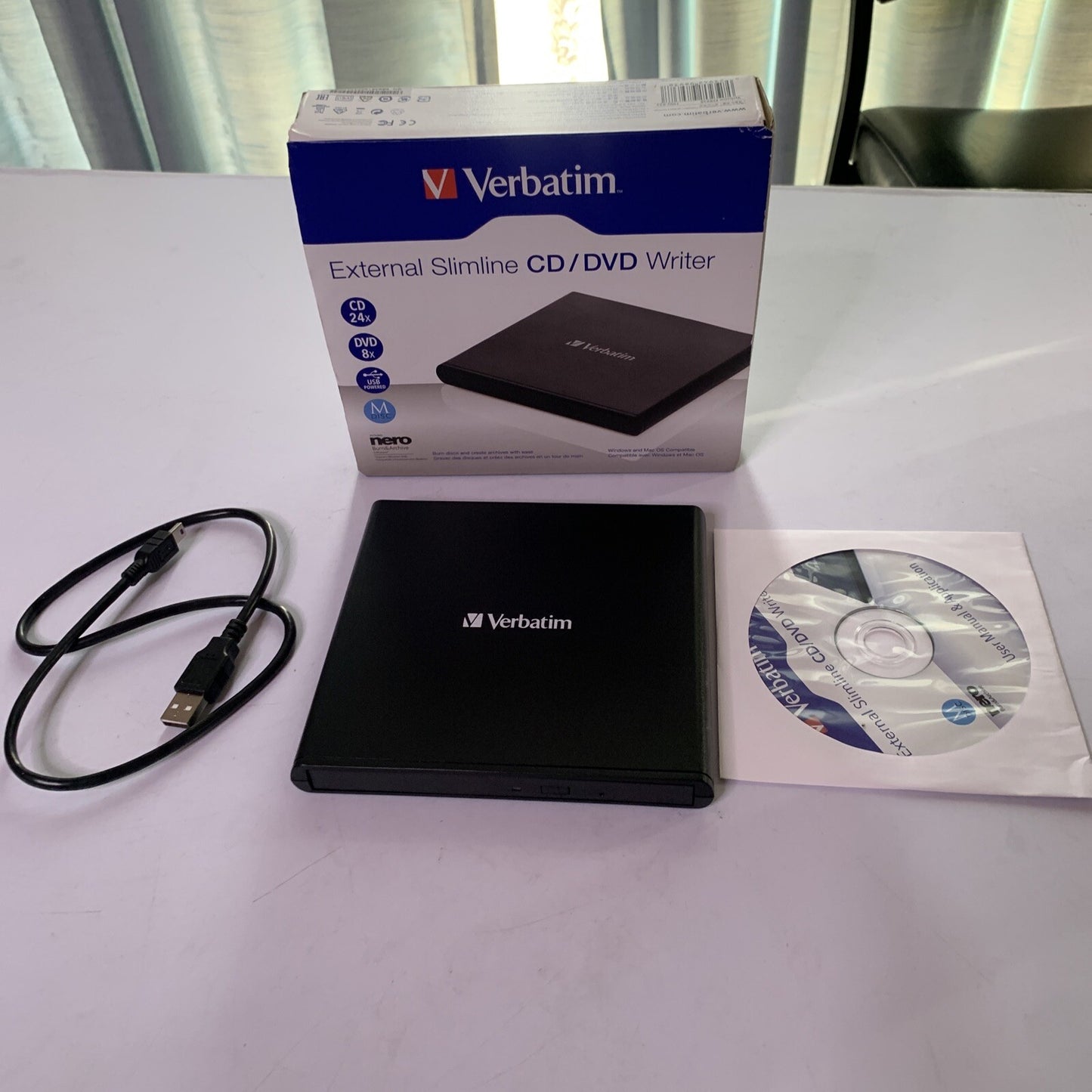 Verbatim External CD/DVD Writer Burner USB Powered Black