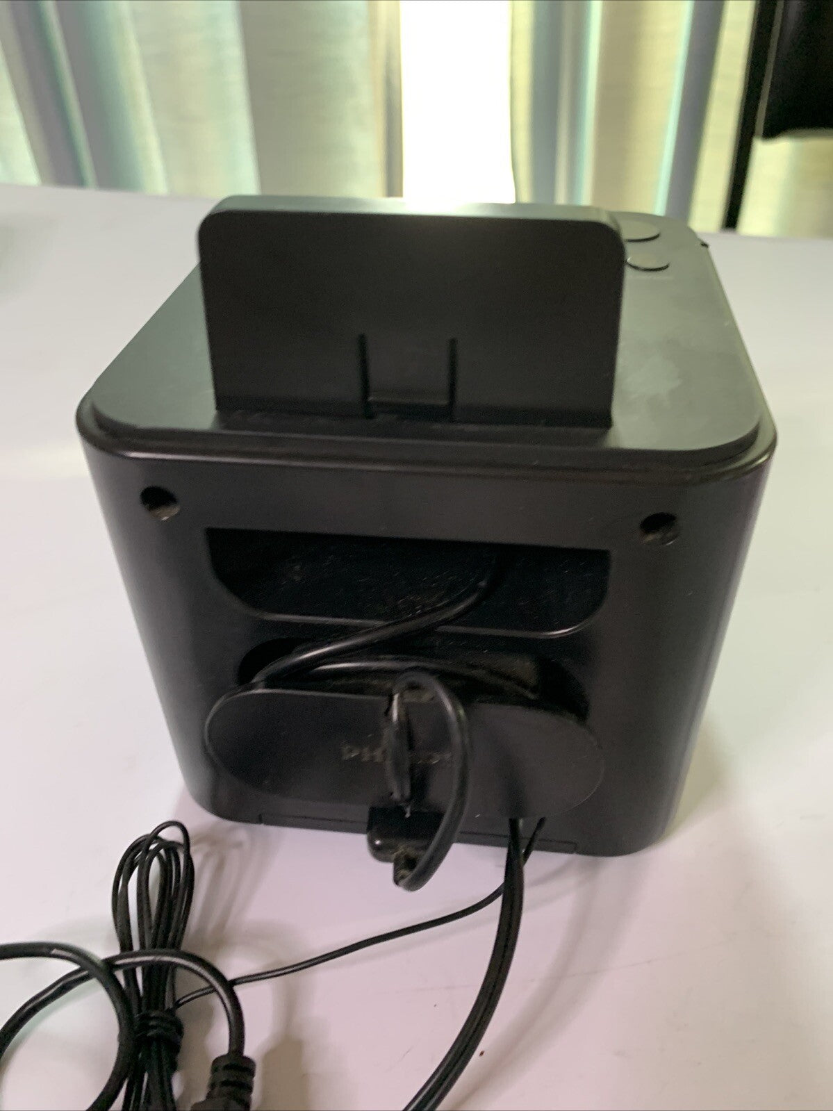 Philips Alarm Clock Radio iPod Micro-USB USB Dock AJ3200/79