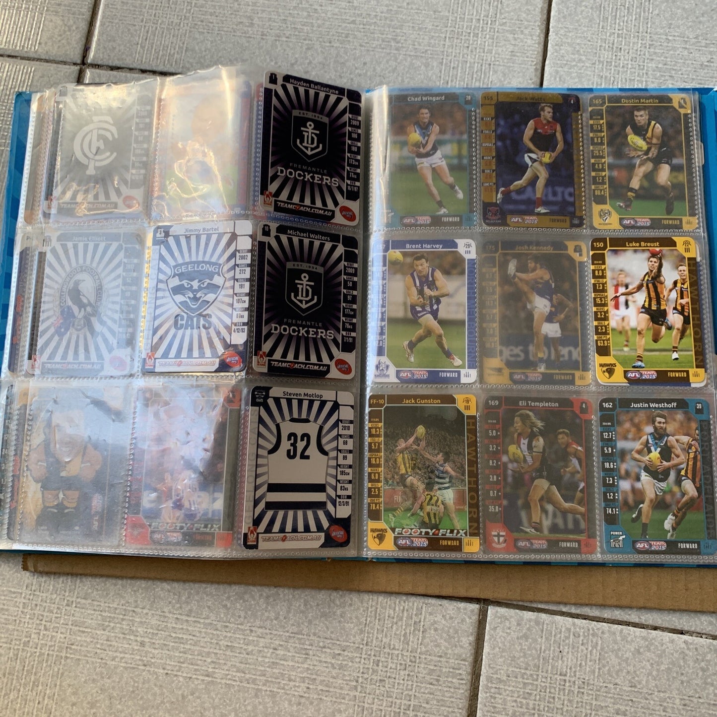 AFL Team 2015 Official Game Cards & Folder with Footy Cards