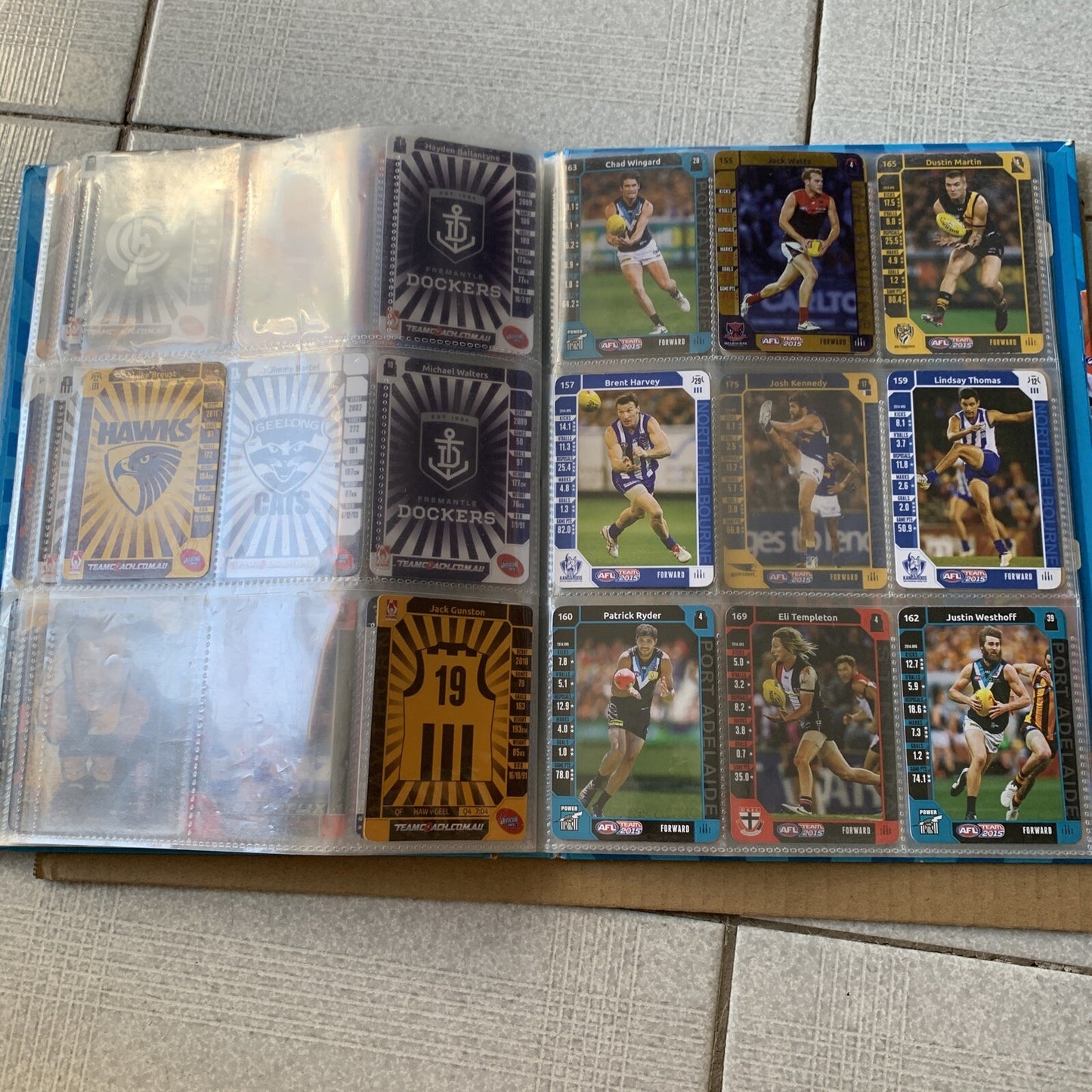 AFL Team 2015 Official Game Cards & Folder with Footy Cards