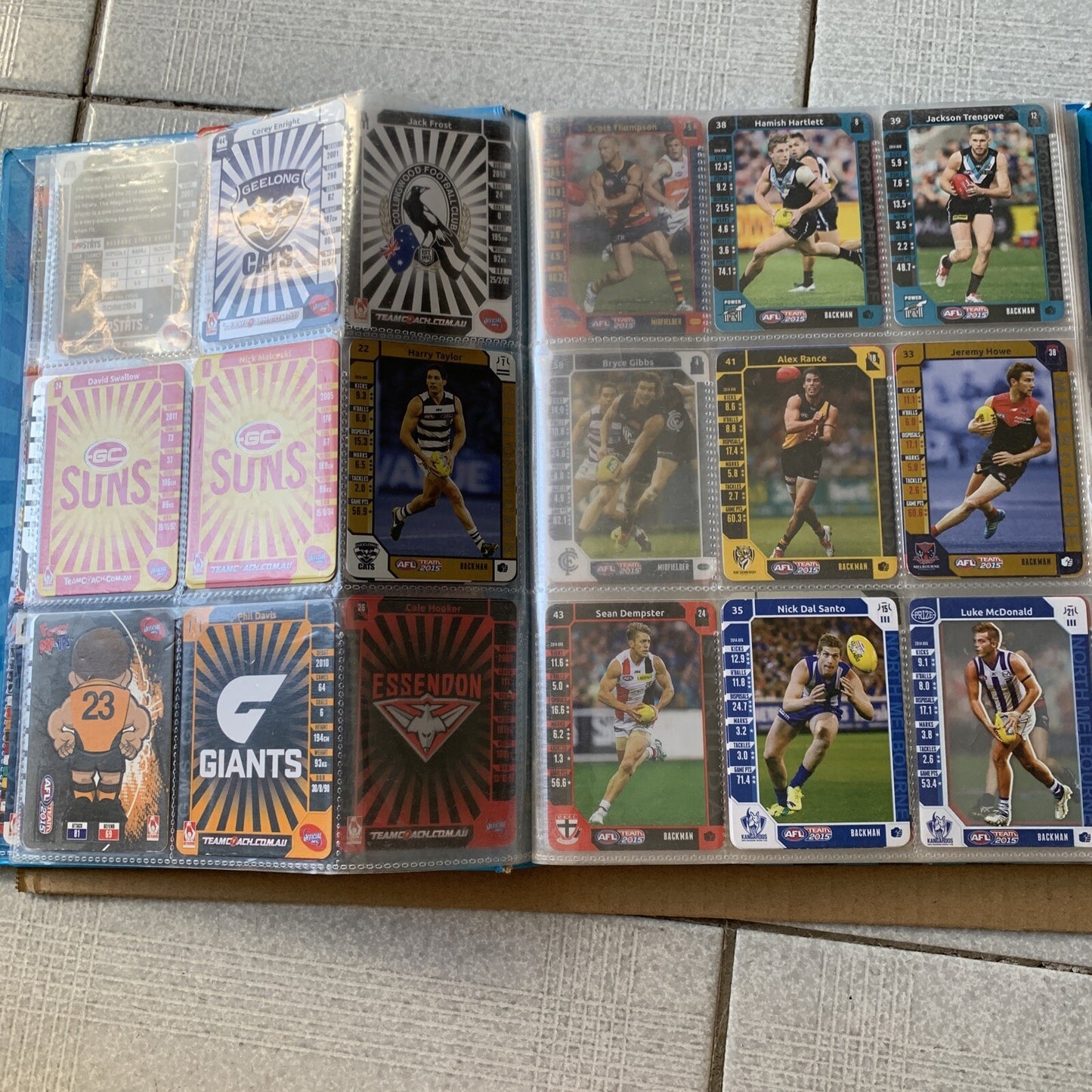 AFL Team 2015 Official Game Cards & Folder with Footy Cards