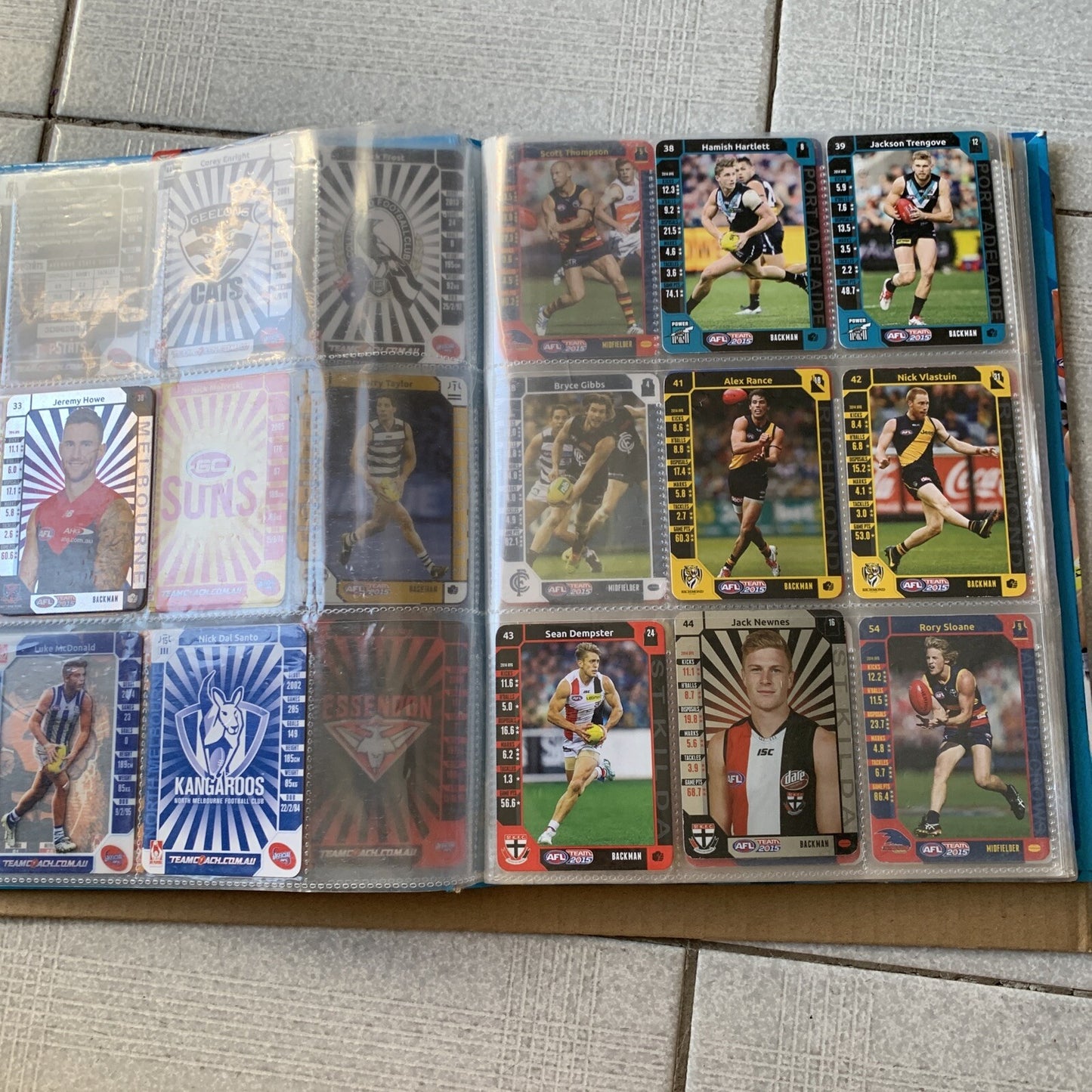 AFL Team 2015 Official Game Cards & Folder with Footy Cards