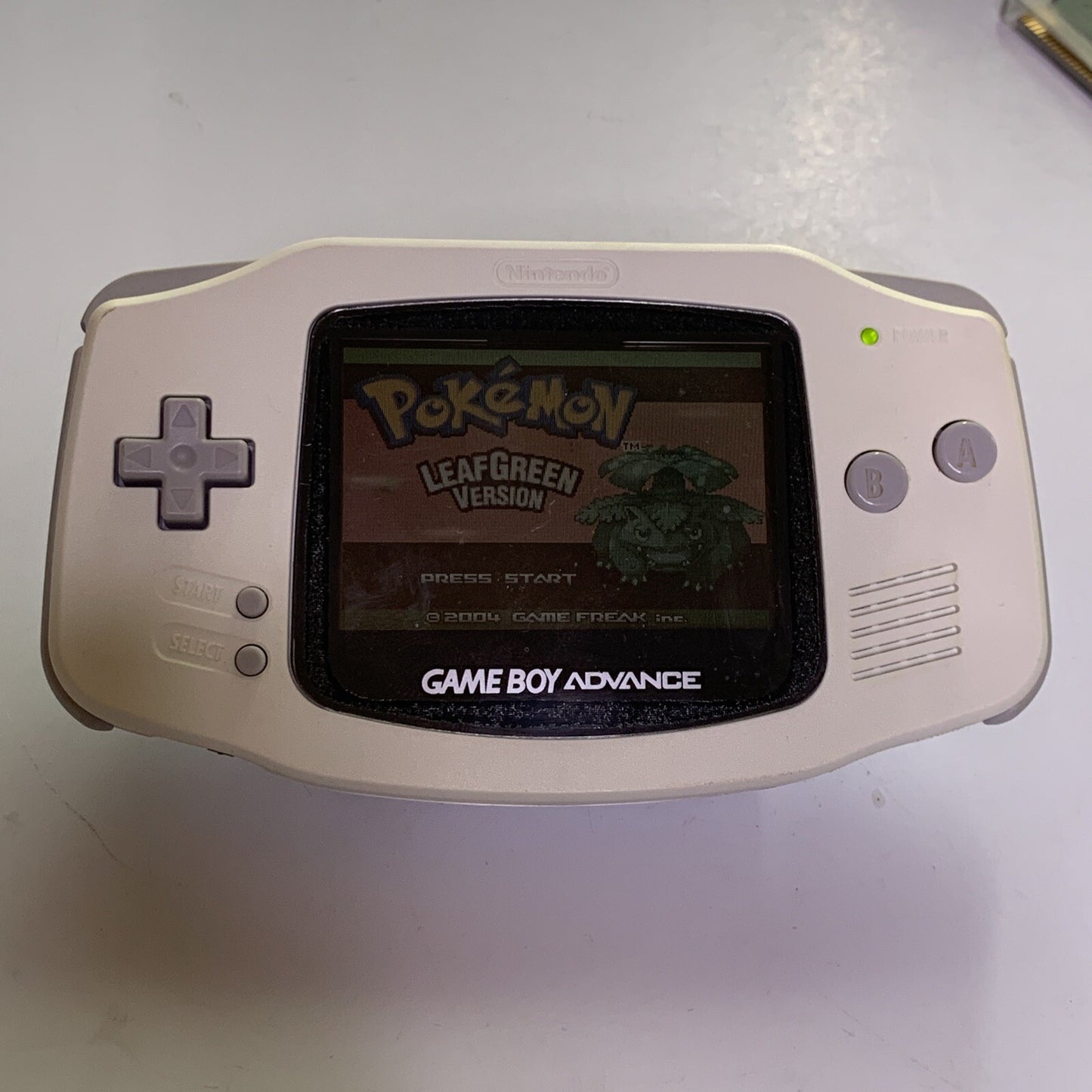 Nintendo Game Boy Advance Original Console White Handheld AGS-001