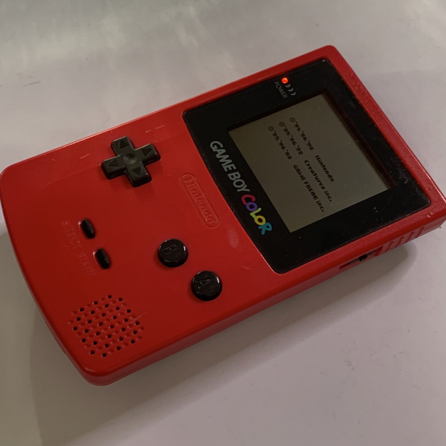 Genuine Nintendo Game Boy Color Handheld Console Berry Red Made In Japan CGB-001