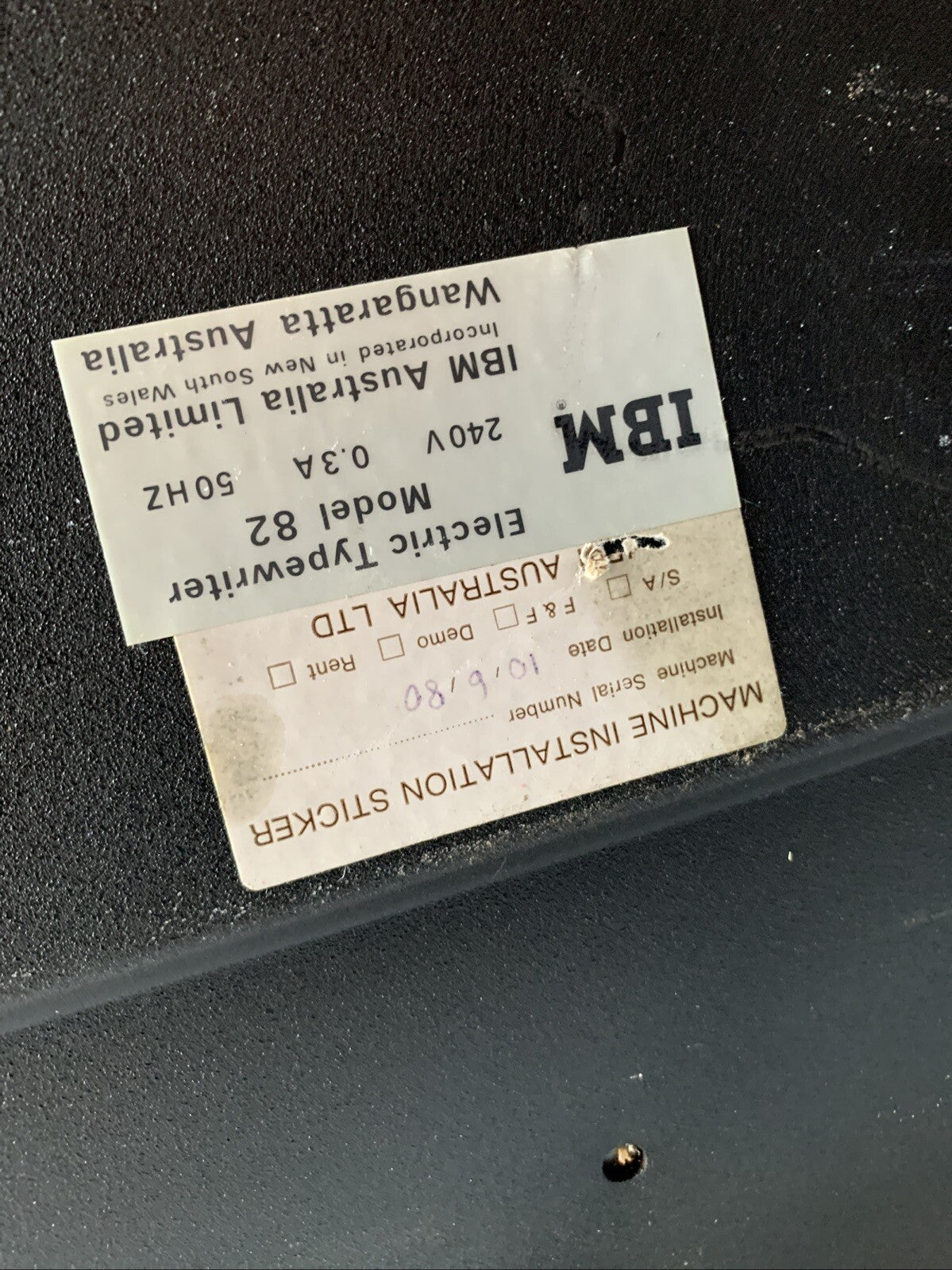 IBM Electric Typewriter Type 82 *Doesn’t Turn On For Parts Repair