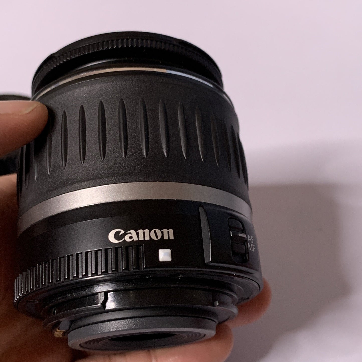 Canon Zoom Lens EF-S 18-55mm 1:3.5-5.6 IS 58mm 0.25m/0.8ft
