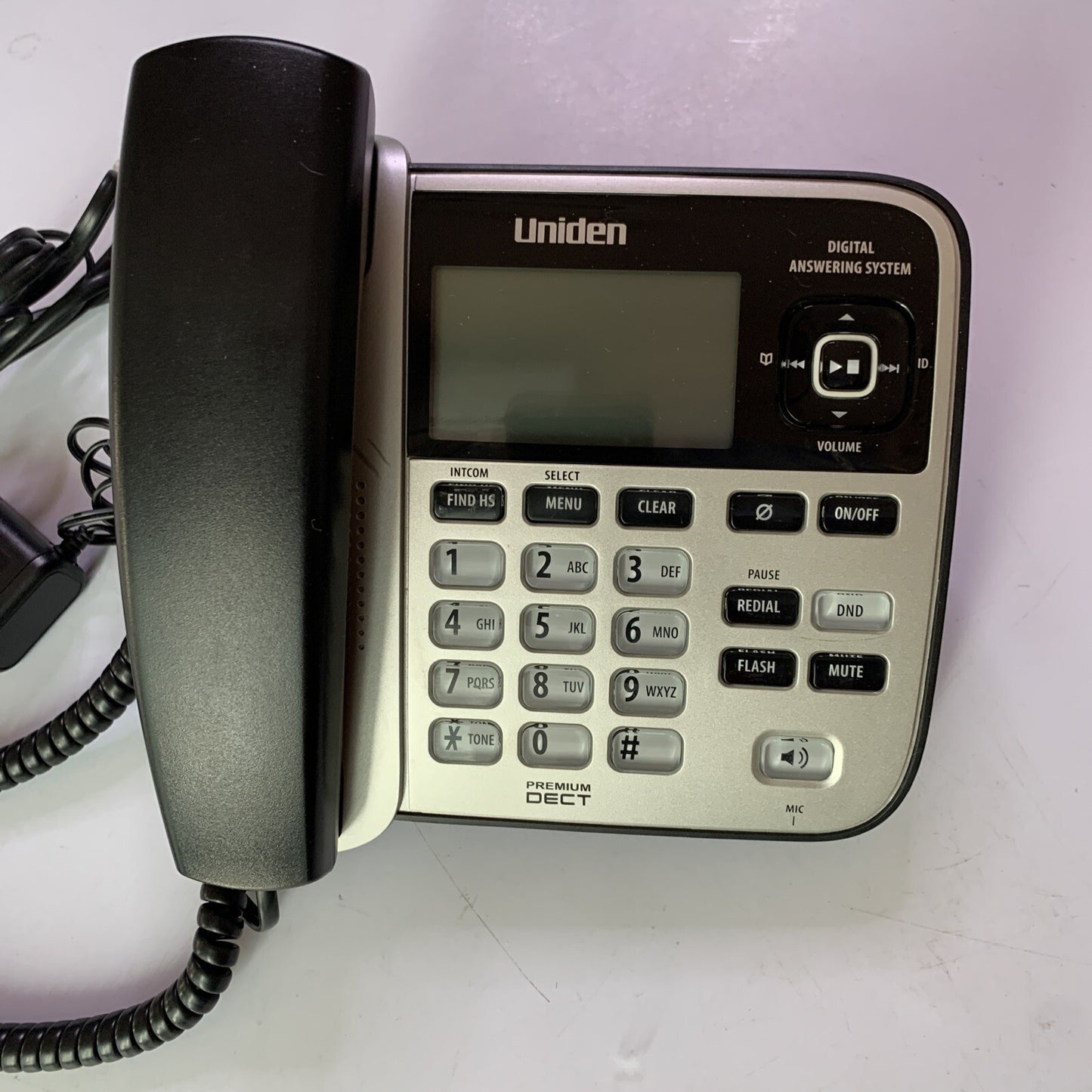 Uniden Corded Telephone Answering Machine NBN Compatible Tested DECT 2145+1