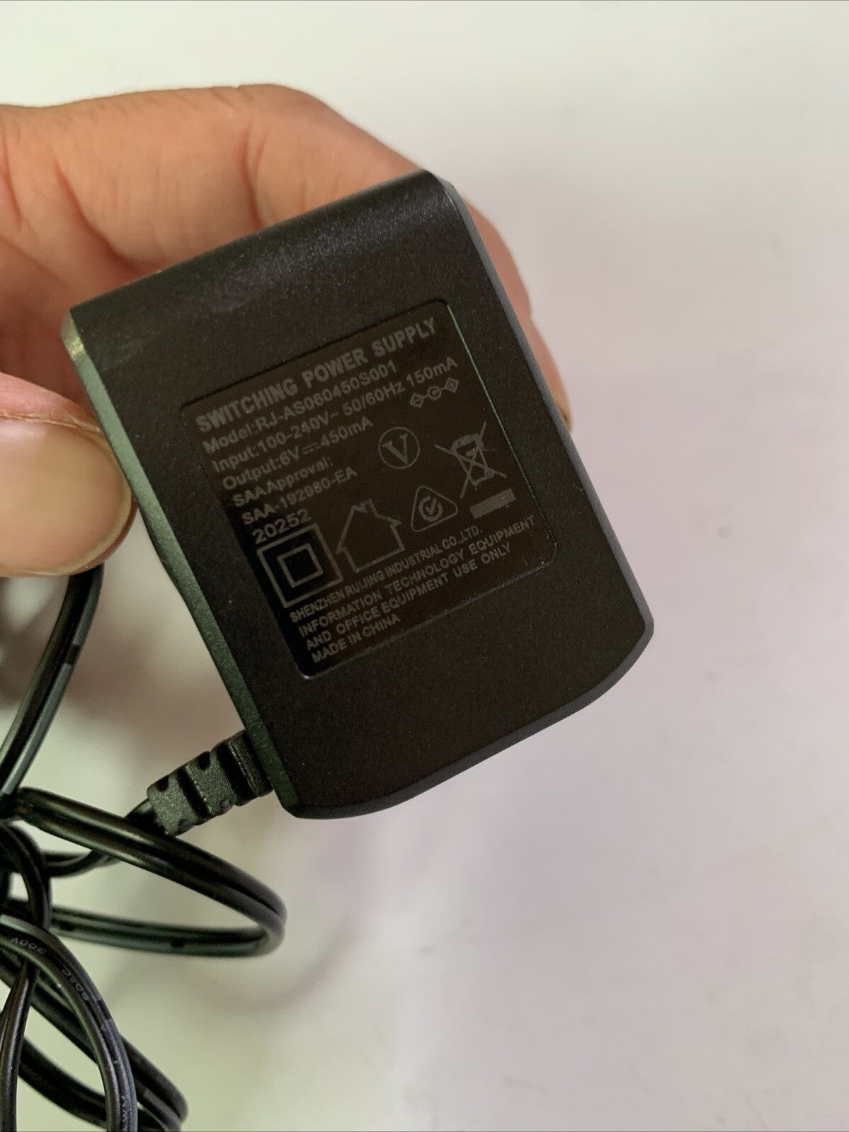 Switching Power Supply RJ-AS060450S001 6V 450mA AC/DC Adapter