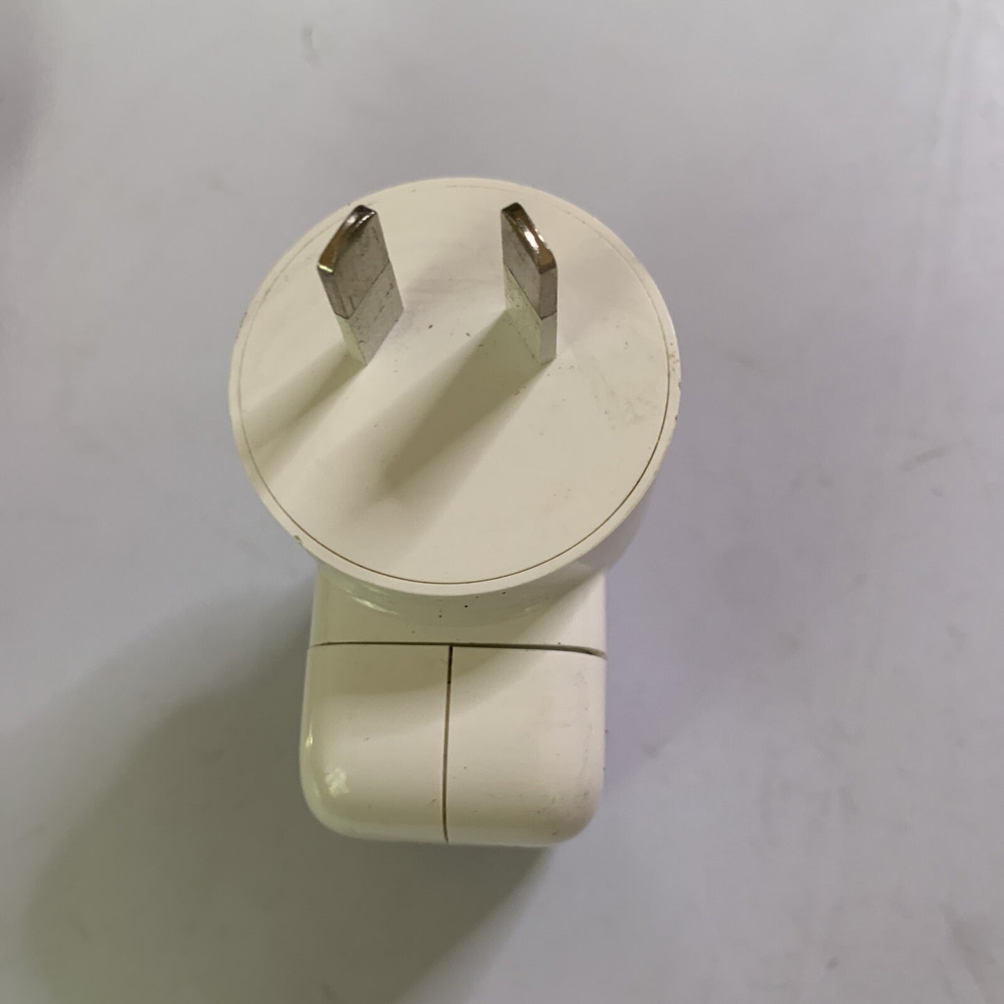 Genuine Apple iPod USB Power Adapter Wall Charger A1205 + 30 Pin Apple Cable