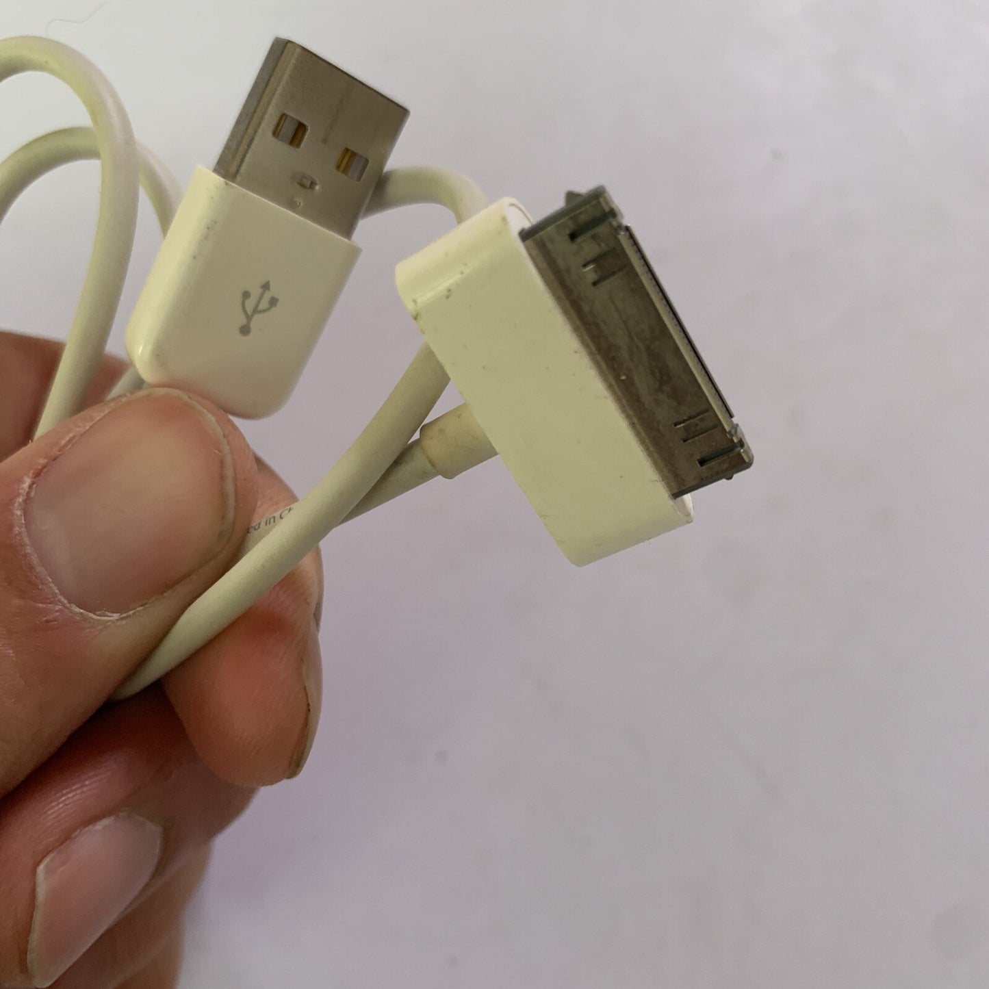 Genuine Apple iPod USB Power Adapter Wall Charger A1205 + 30 Pin Apple Cable