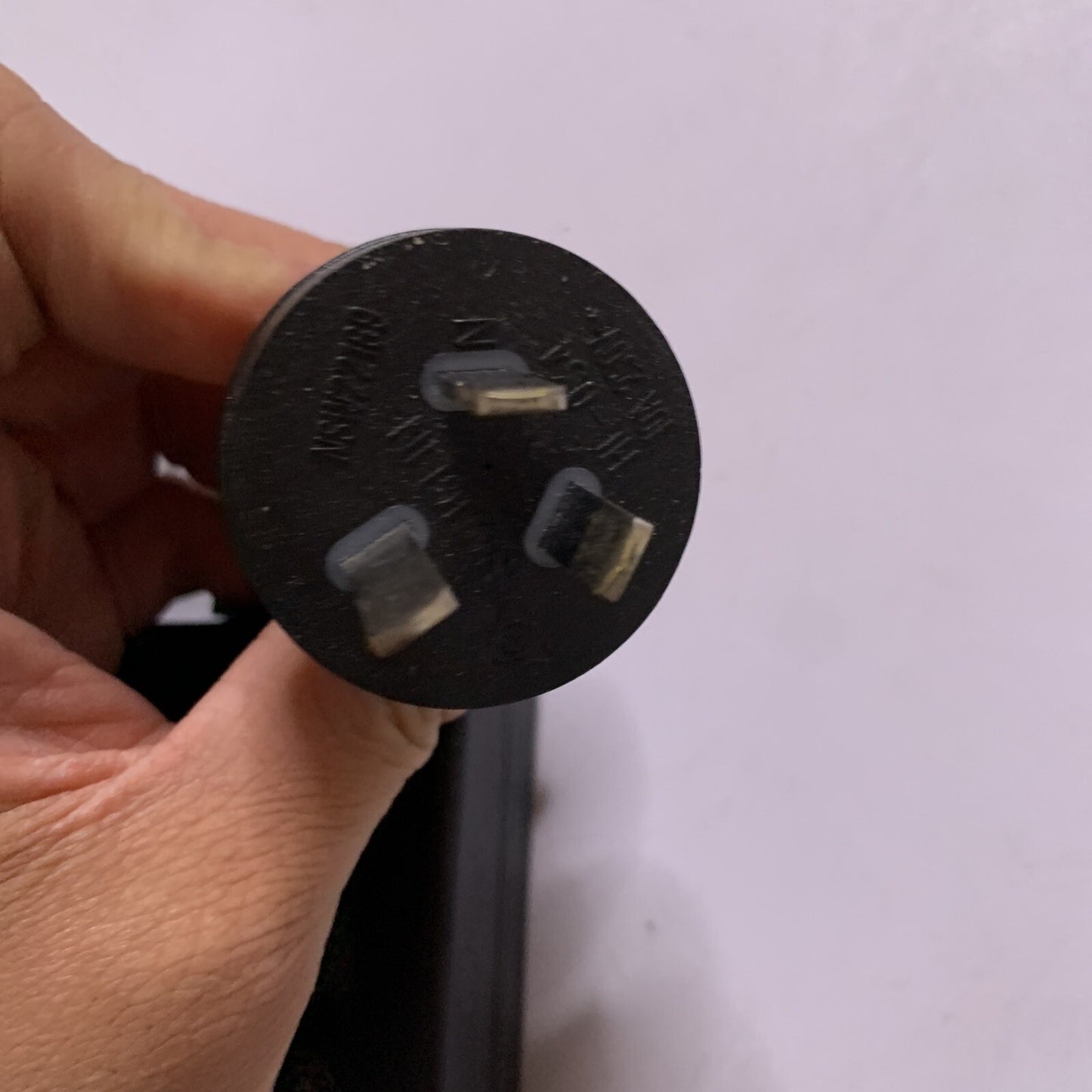Genuine Dell HA180PM180 Laptop Power Supply Charger 19.5 9.23A AC Adapter