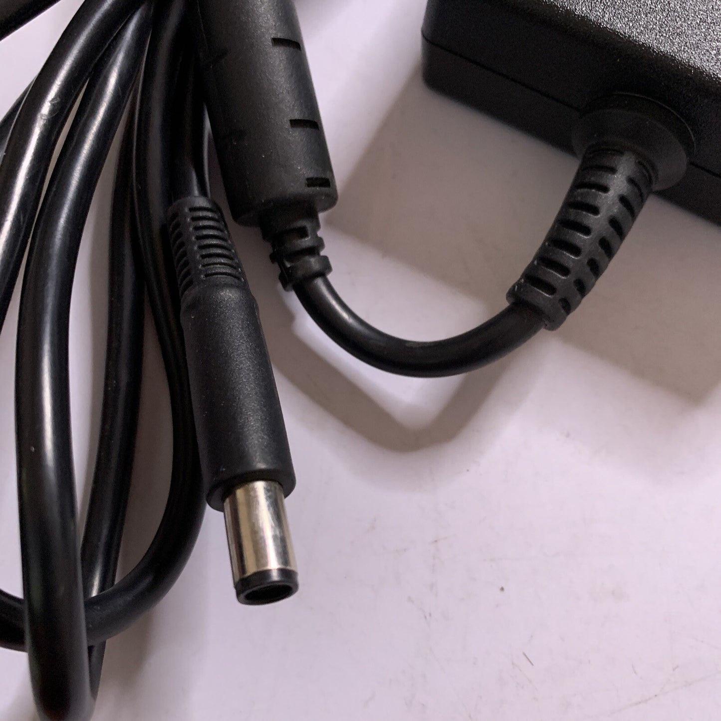 Genuine Dell HA180PM180 Laptop Power Supply Charger 19.5 9.23A AC Adapter