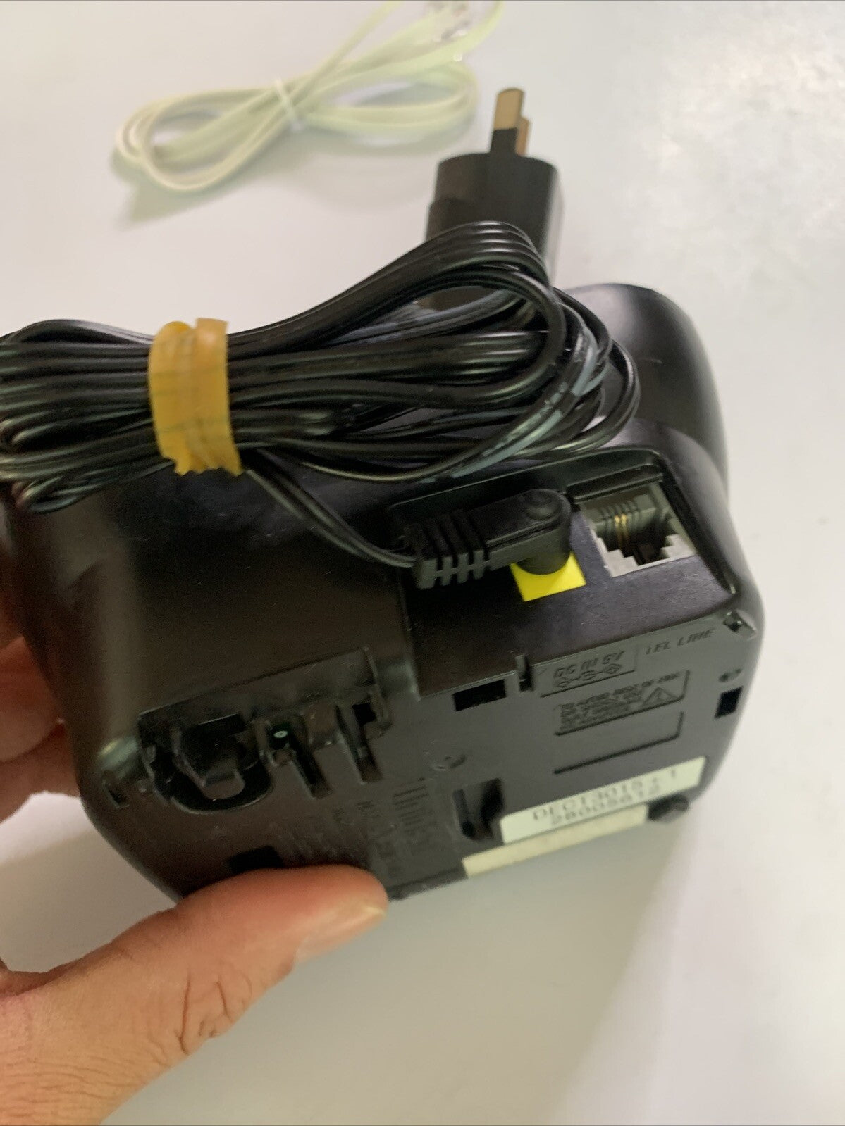 Uniden DECT 3015+1 Cordless Phone *Working But No Battery