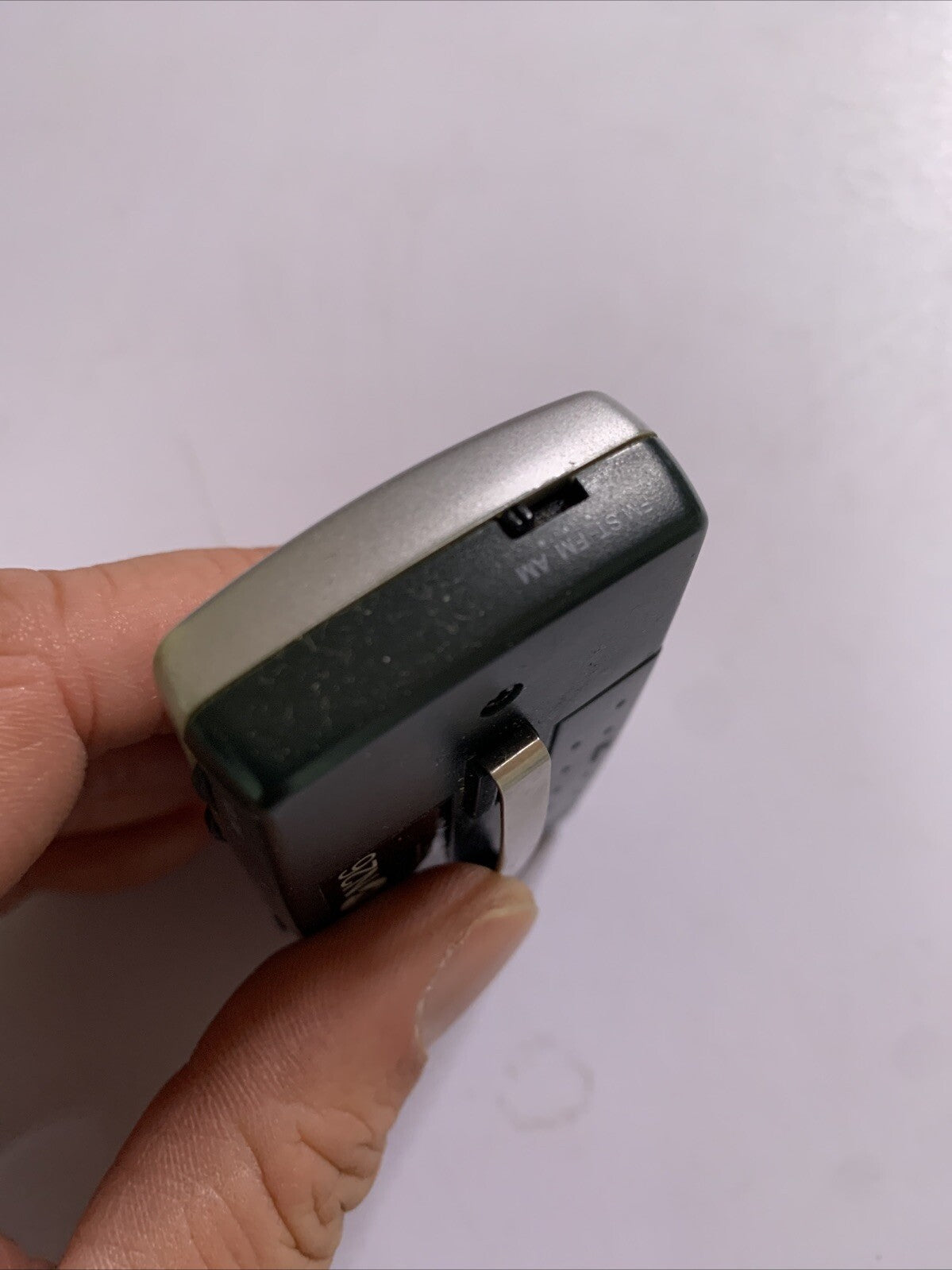 RadioShack Compact Stereo Pocket Radio 12-893 Vintage Retro