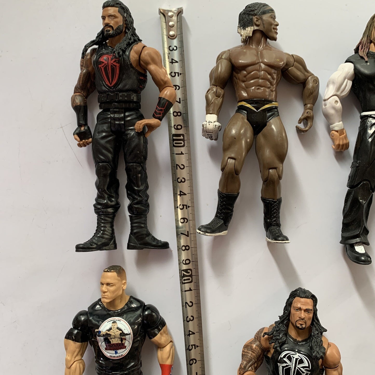6x WWE Wrestling Action Figure Roman Reigns, Jeff Hardy, John Cena, Mike Knox