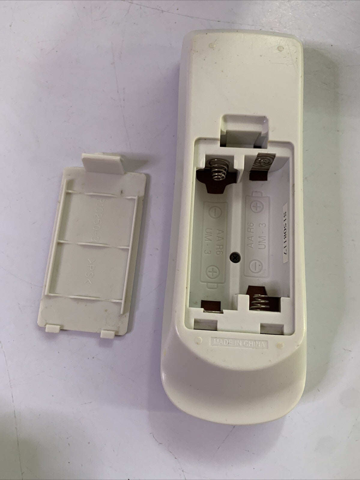 Genuine Epson Projector Remote Control 160280500 P10250-3