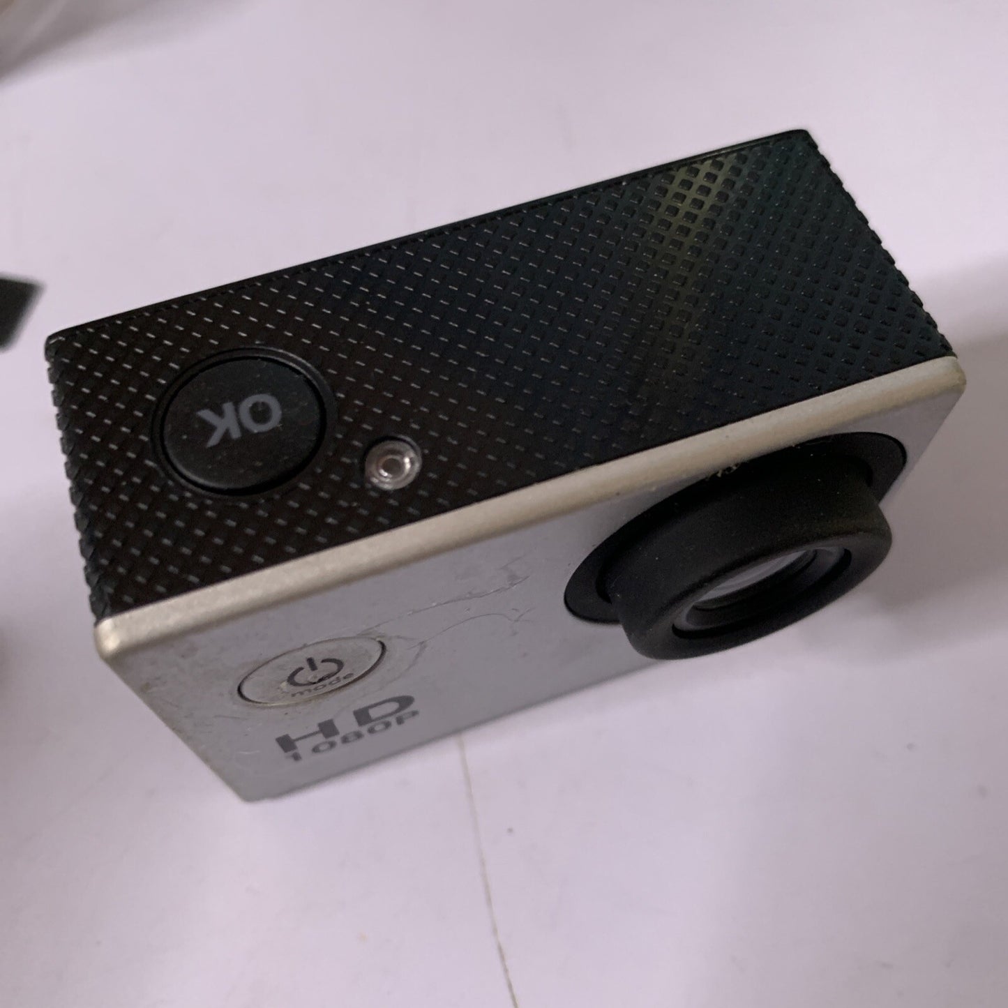 HD Action Camera Waterproof Case + 4GB MicroSD Card