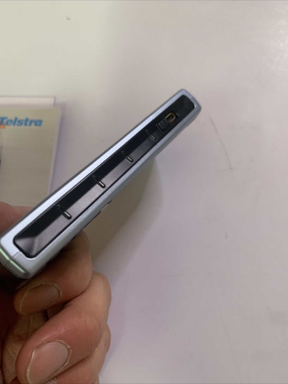 Telstra ZTE F152 Mobile Phone 2G