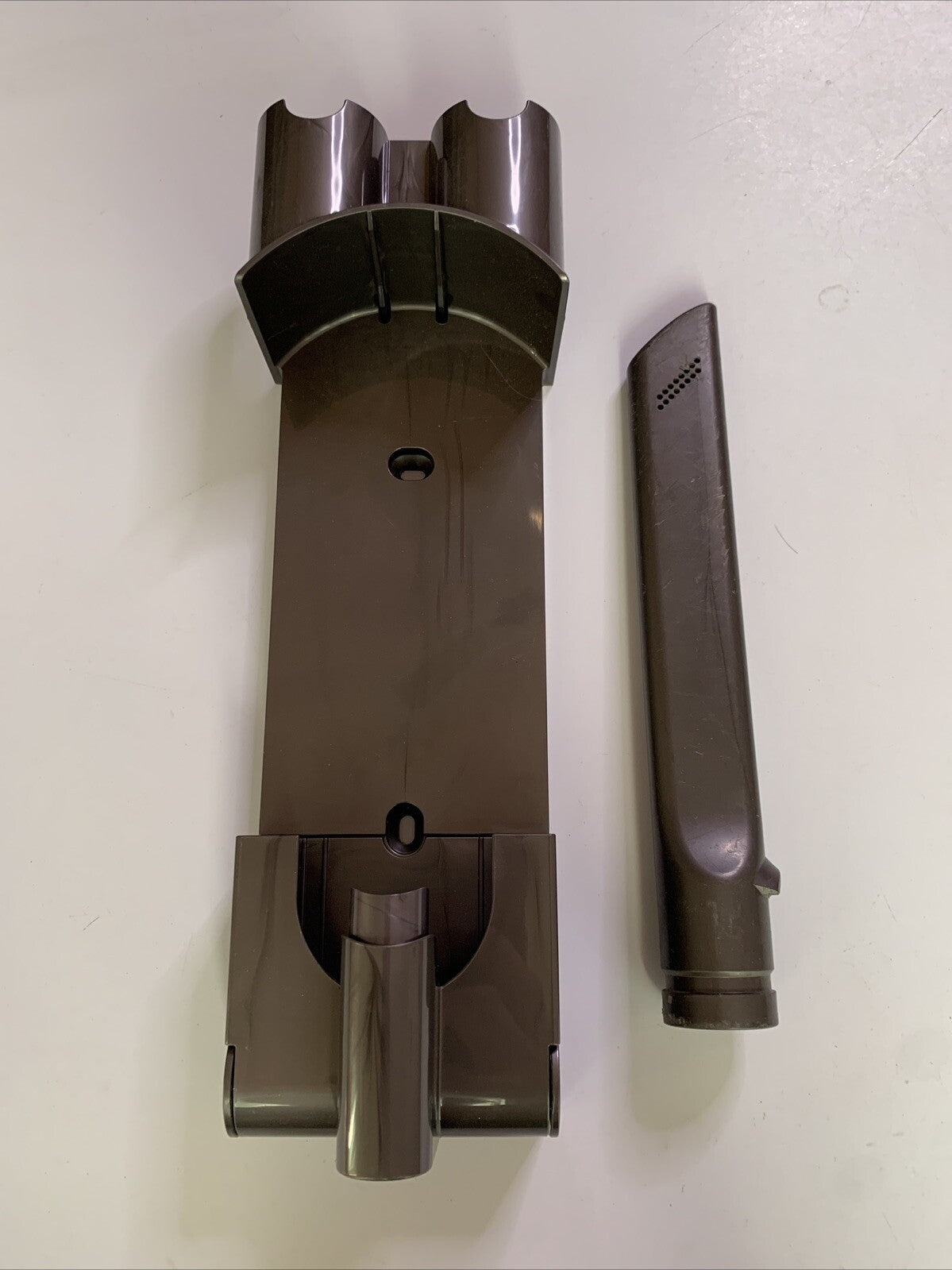 Dyson Holder Wall Mount Bracket 1G T110489 & Nozzle for V15 V12 V11 V10 V8 V7
