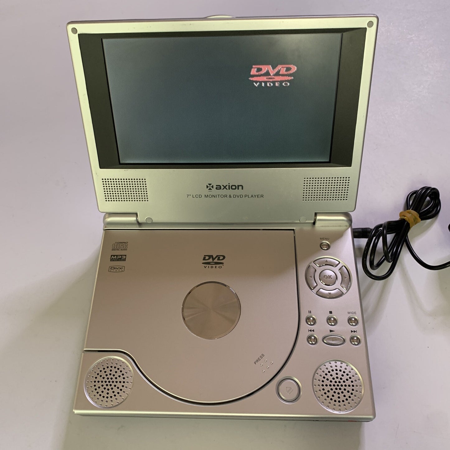 Axion 7” LCD Monitor & DVD Player With Power Supply Region 3