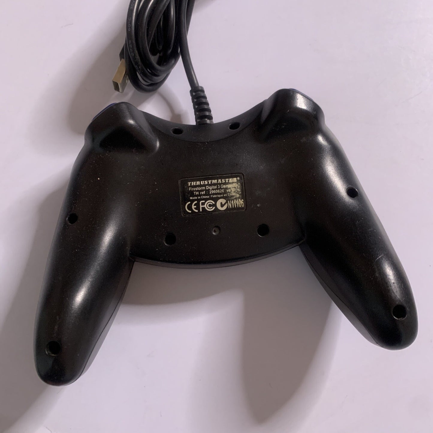 Thrustmaster Firestorm Digital 3 Gamepad Controller PC Wired USB