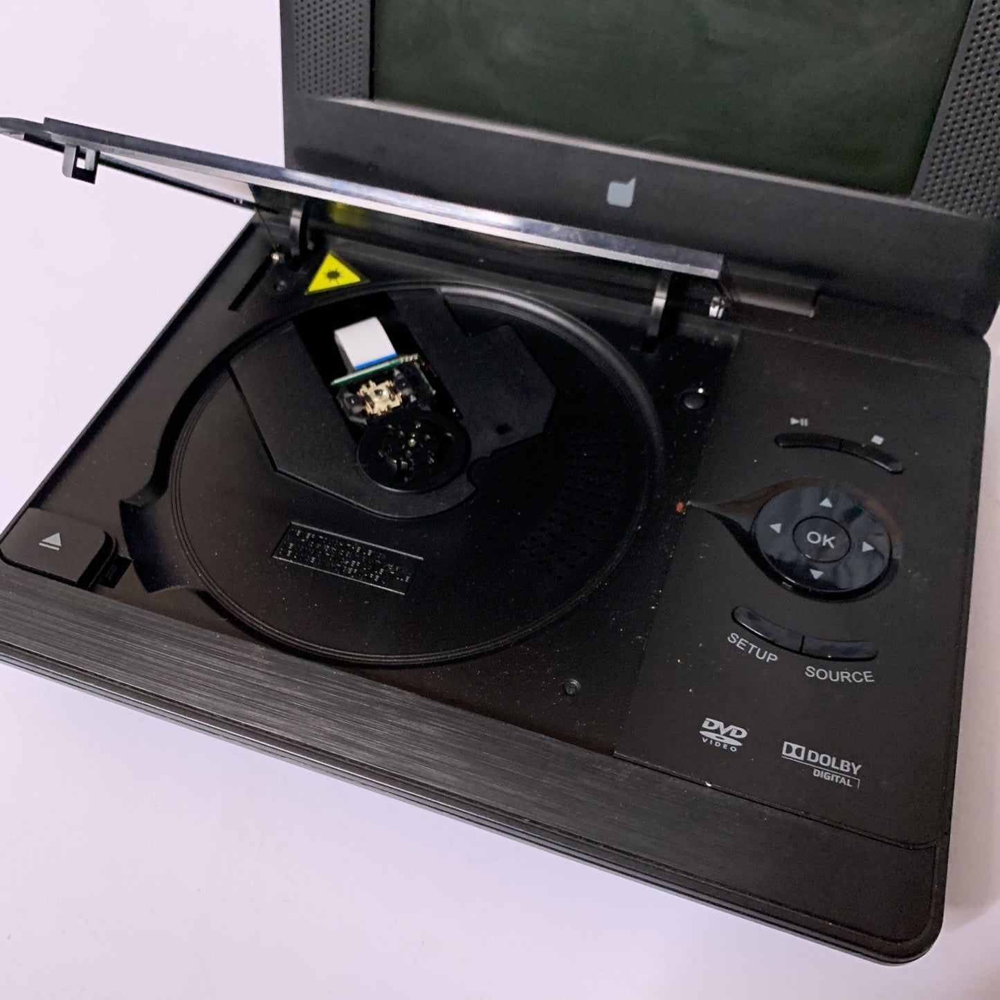 Dick Smith 7" DVD Player With Power Supply D62001