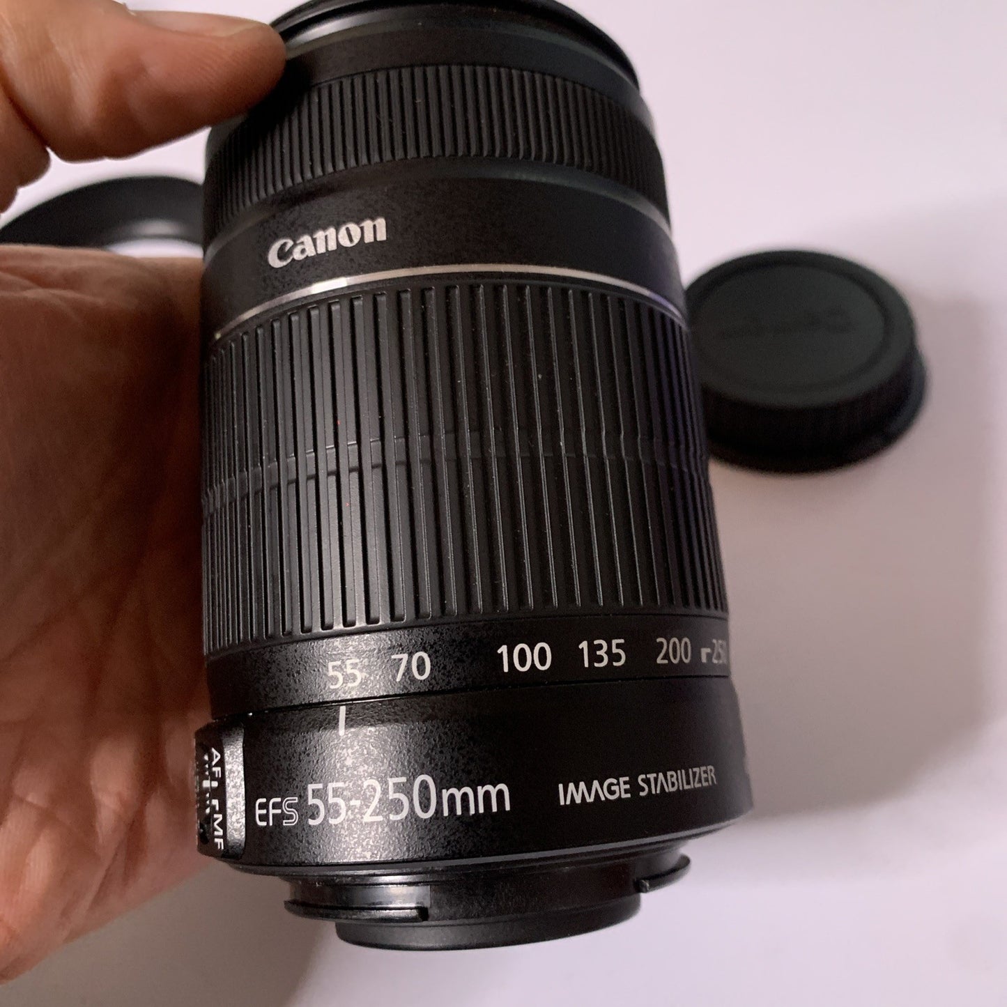 Canon EF-S 55-250mm f/4.0-5.6 Image Stabilizer STM Lens + Lens Hood
