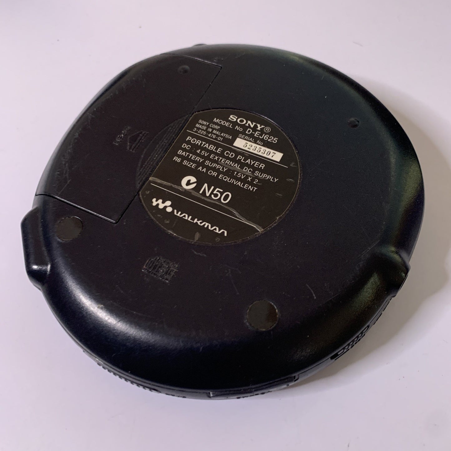 Sony CD Walkman D-EJ625 *For Parts Or Repair