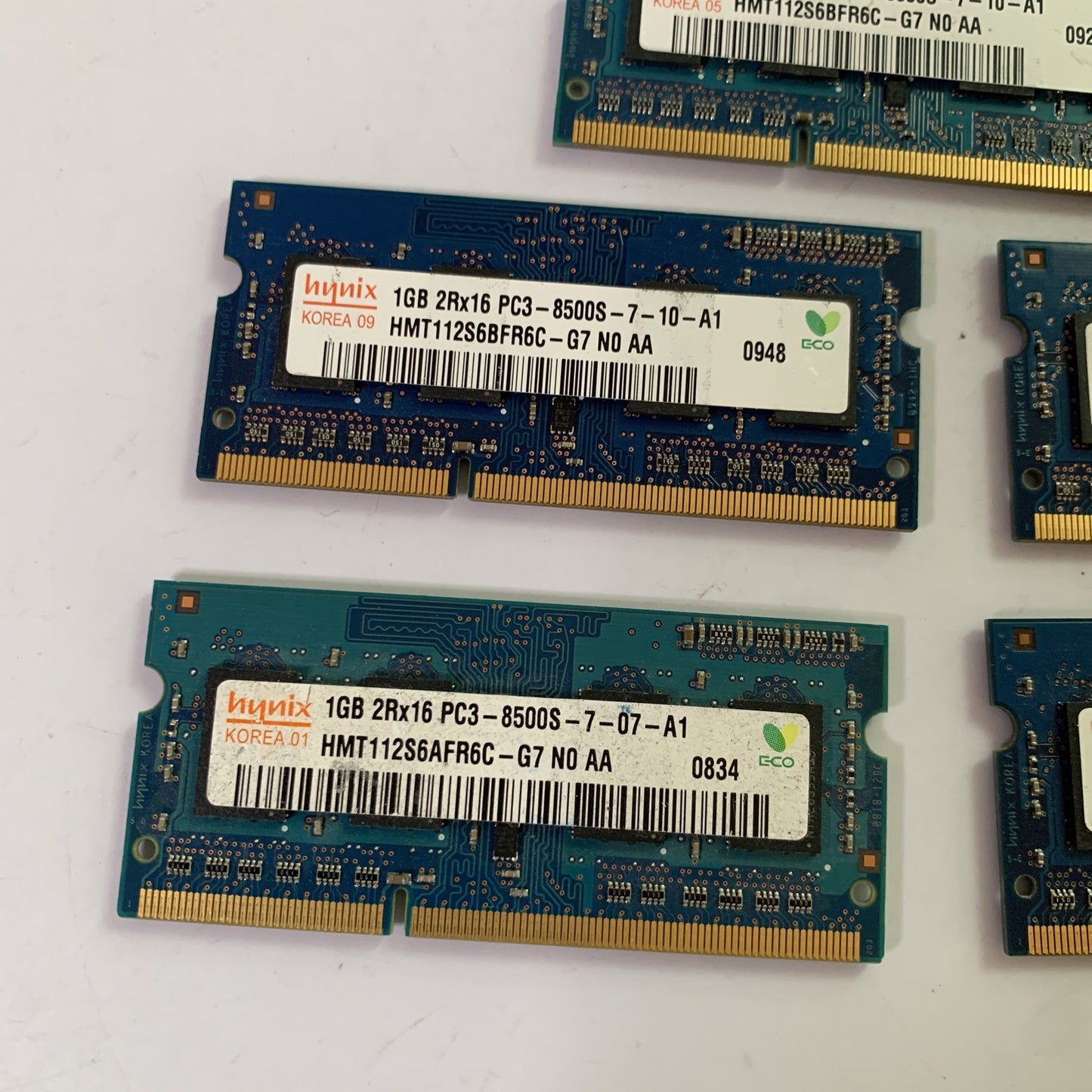 5x Hynix 1GB DDR3 RAM Sodimm Laptop 2Rx16 PC3-8500S-7-10-A1 Total 5GB
