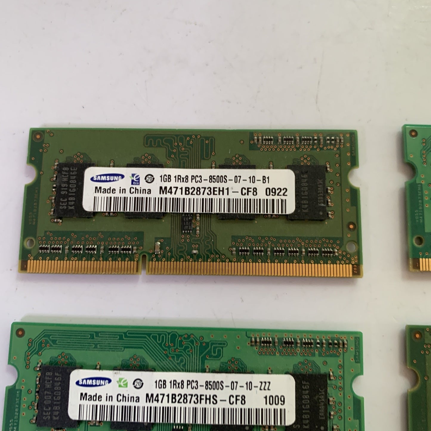 4x Samsung 1GB DDR3 RAM Sodimm Laptop 1Rx8 PC3-8500S-07-10-B1 Total 4GB