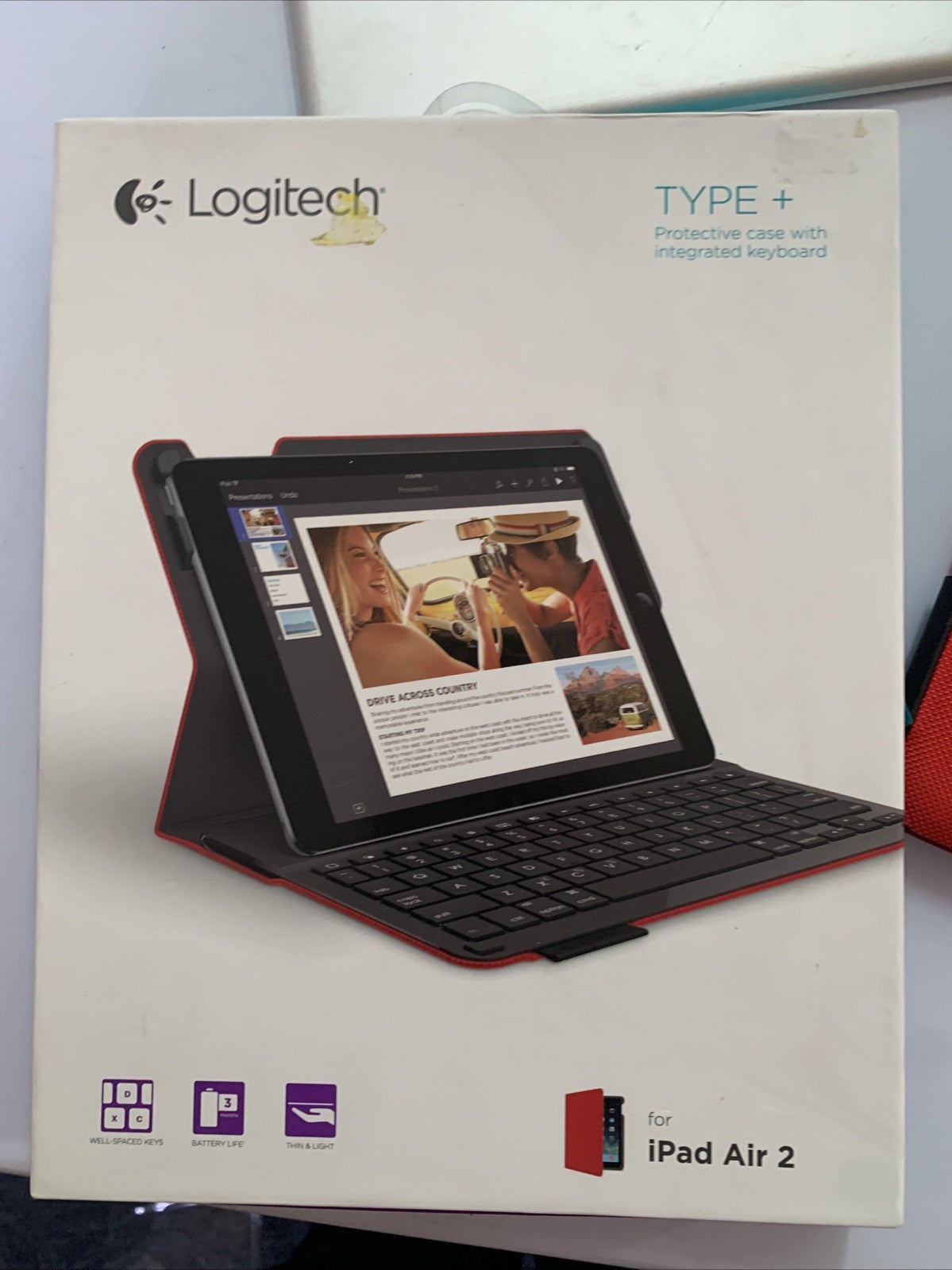 2x Logitech Bluetooth Keyboard *Doesn't Turn On For Parts