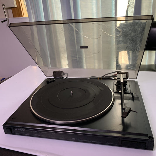 Kenwood Belt Drive Turntable KD-37R *For Parts No Needle