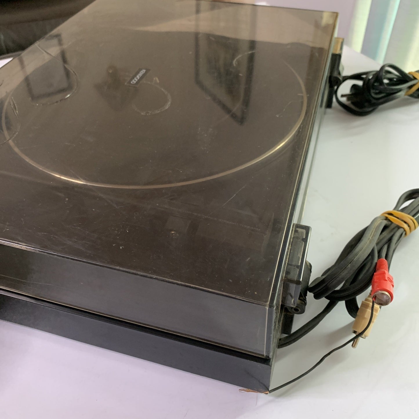 Kenwood Belt Drive Turntable KD-37R *For Parts No Needle