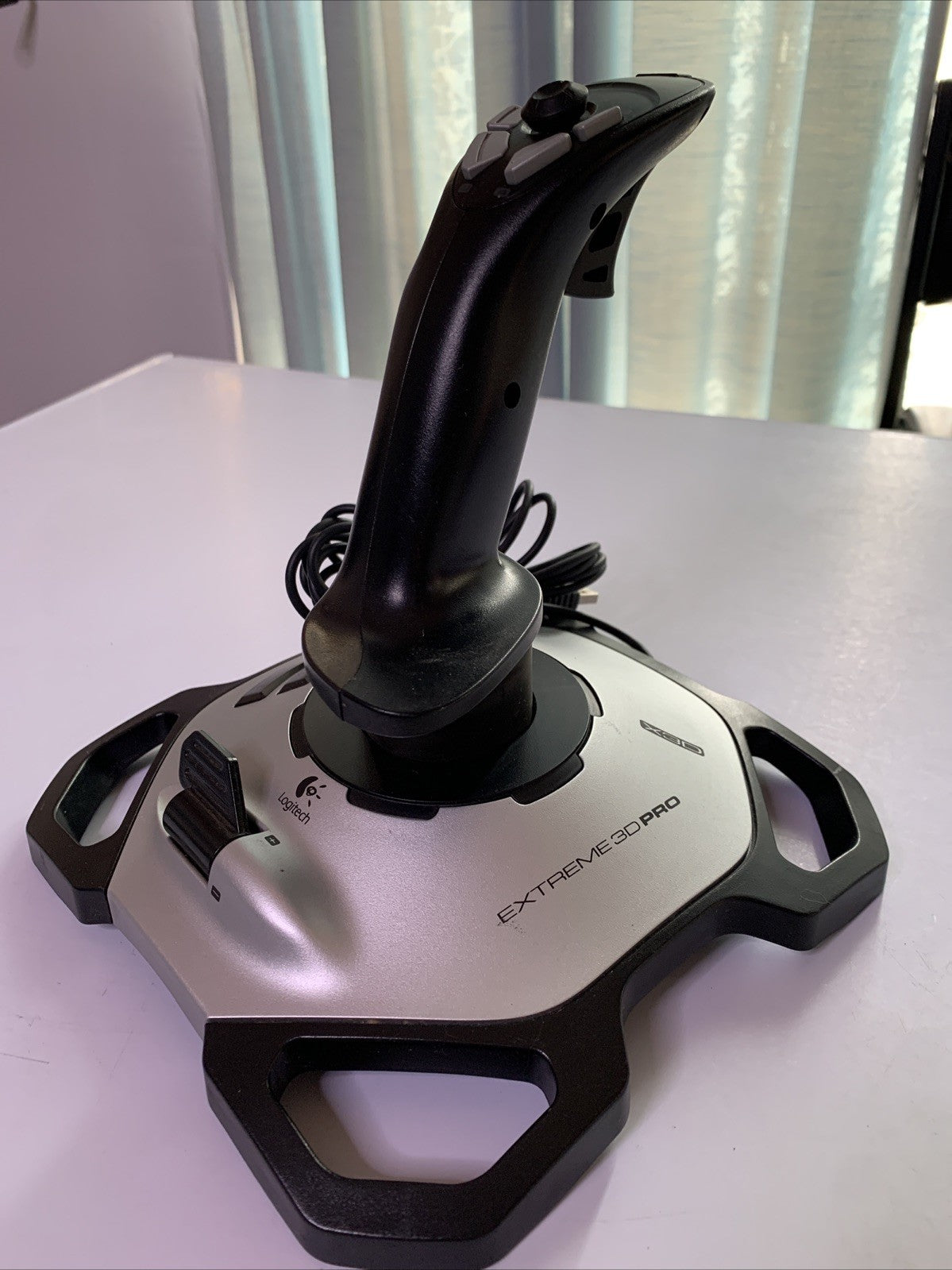 Logitech Extreme 3D Pro Joystick Flight Sim Controller J-UK17
