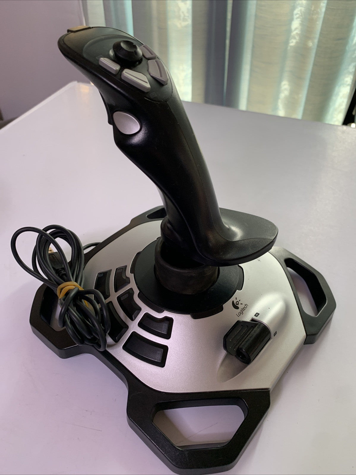 Logitech Extreme 3D Pro Joystick Flight Sim Controller J-UK17