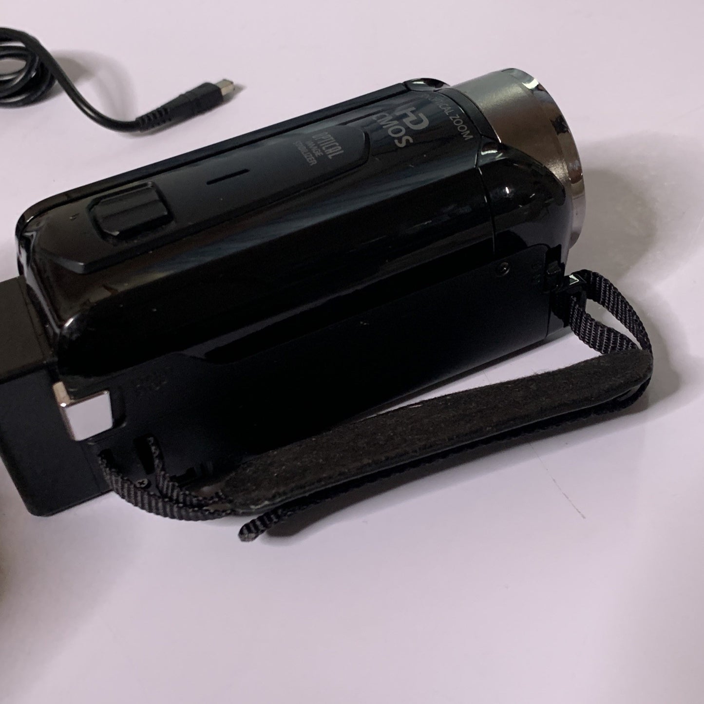 Canon Legria HD Camcorder 32x Optical Zoom Image Stabiliser 1GB HFR506