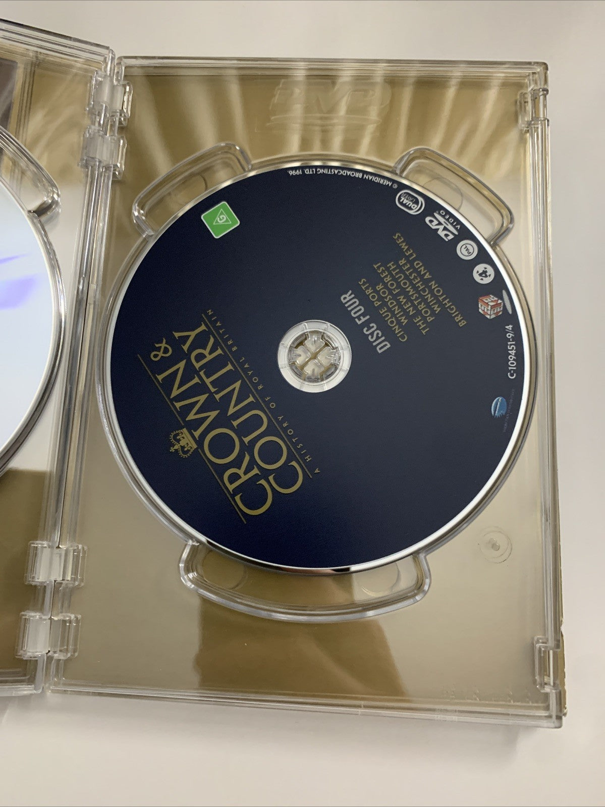 Crown & Country A History Of Royal Britain Complete (DVD, 2010) Region 4