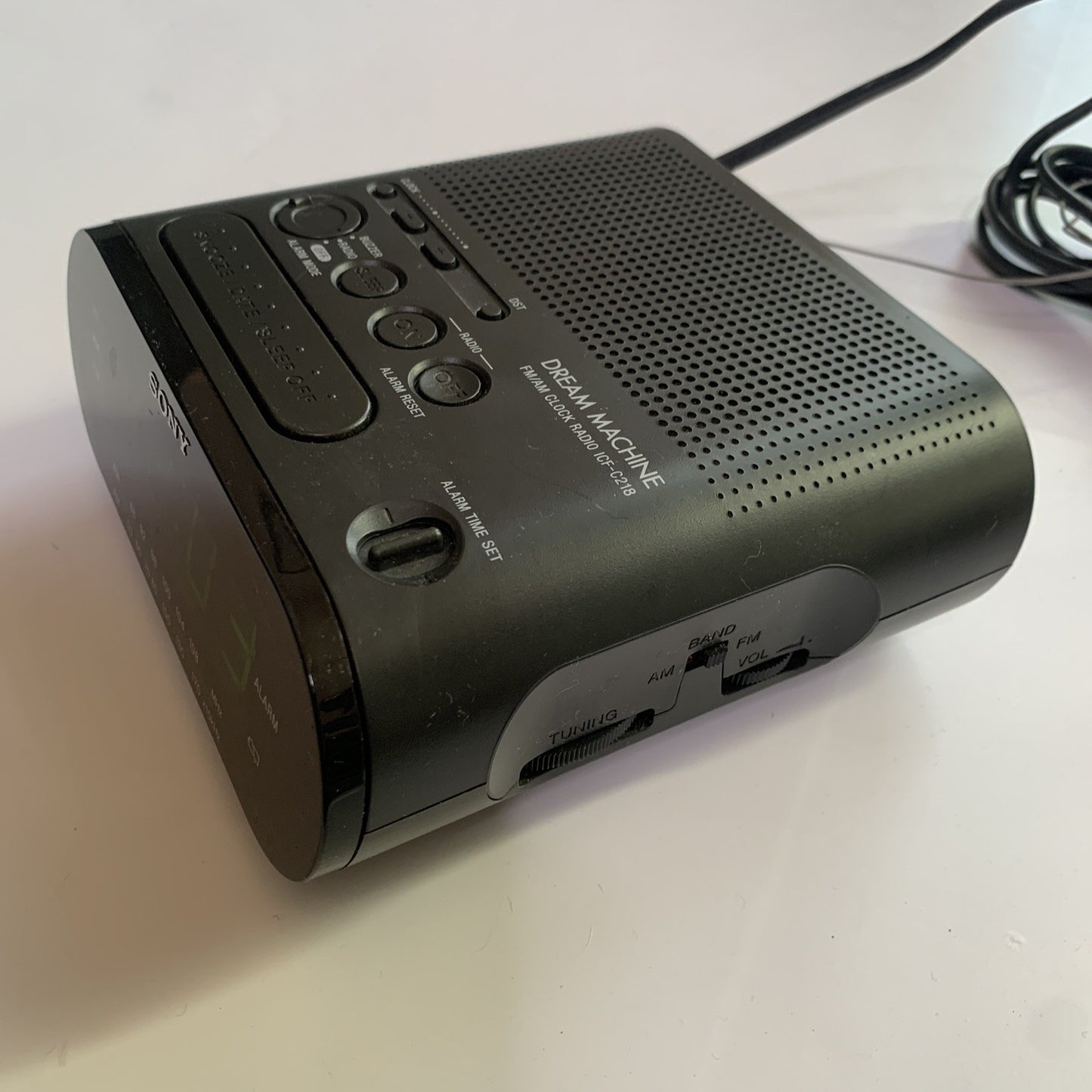 Sony Dream Machine Alarm Clock Radio ICF-C218