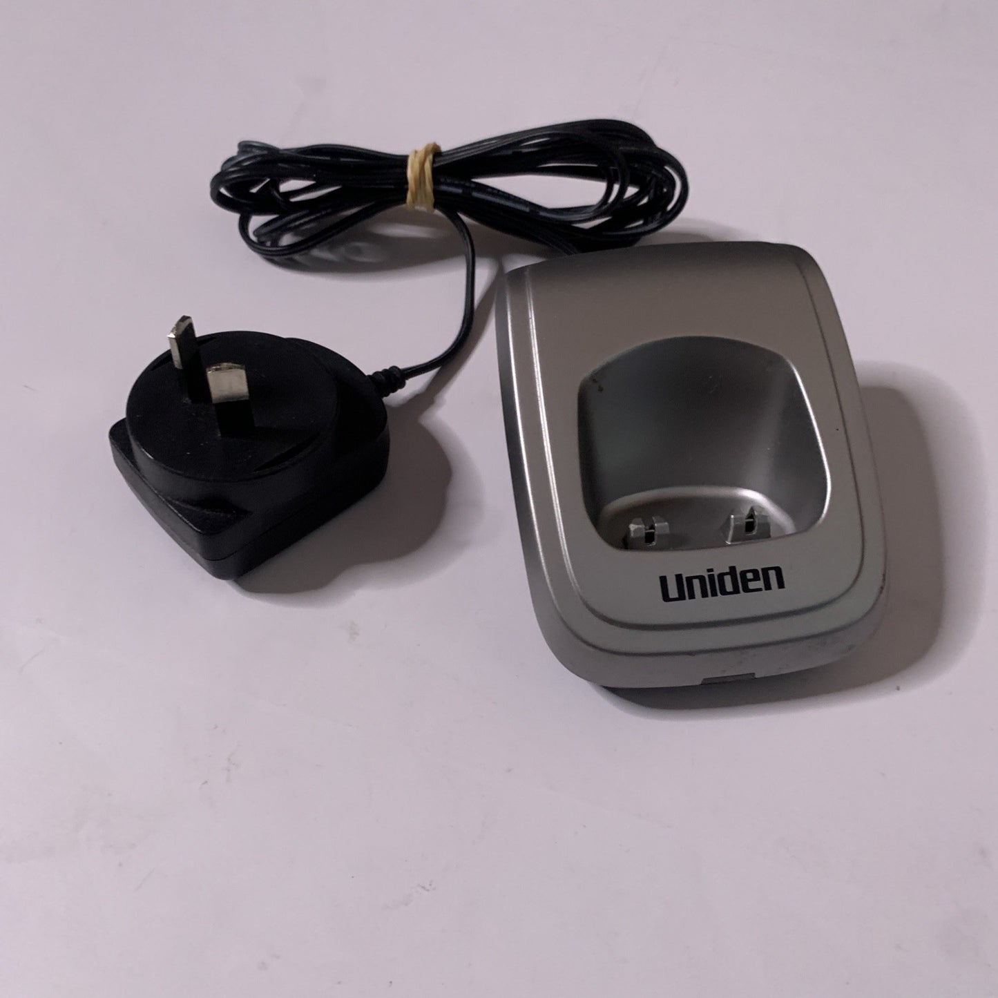 Genuine Uniden Cordless Telephone Handset Charger 9V AAD-600S(M)