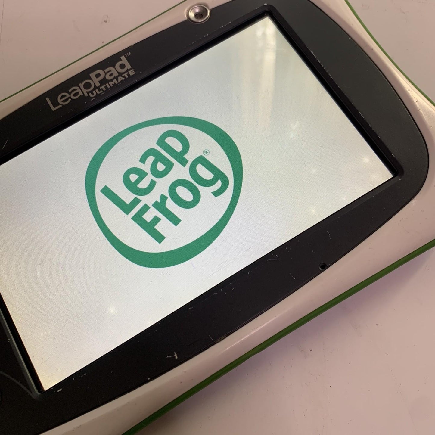 Leap Frog LeapPad Ultimate 6020 *Parent Locked & White Burn In