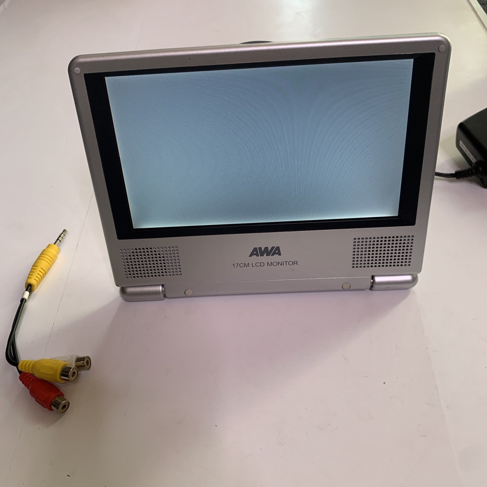 AWA 17cm LCD Monitor Composite RCA LCM70QE – Retro Unit